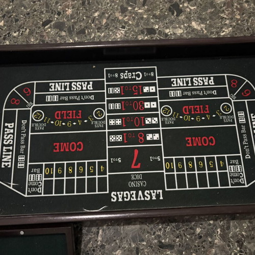 Casino game set like new with roulette, blackjack, chips, cards, dice