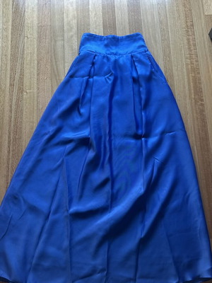 Lynne blue long skirt size XS like new