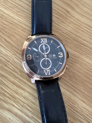 Tommy Hilfiger wristwatch, black, unisex