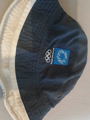Athens 2004 Hat collectible like new