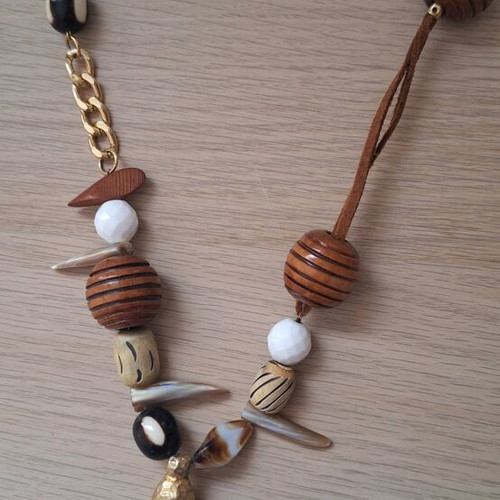 Necklace unique like new