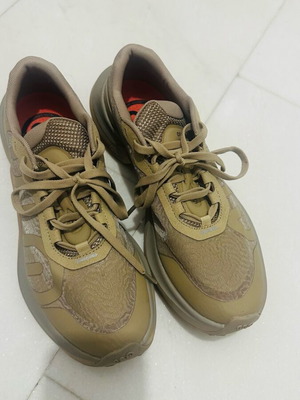 Ena Athletics Proto Gravel αθλητικά σαν καινούργια, μέγεθος 40.5, μπεζ
