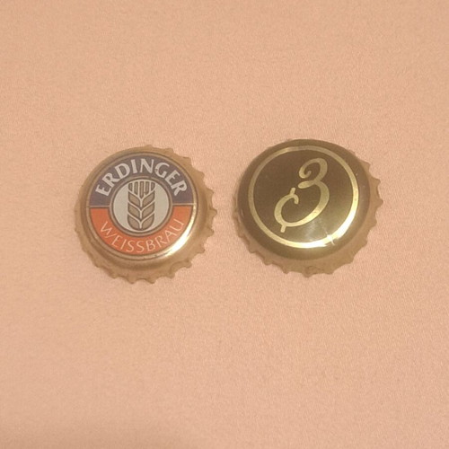 Beer and soda bottle caps, pack of 6, like new