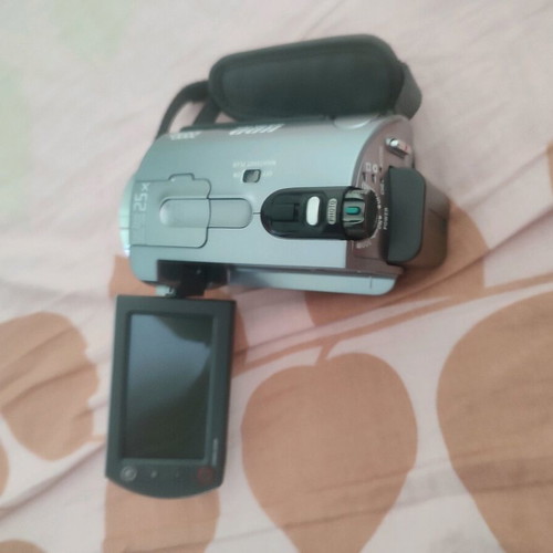 Video camera like new with 60 GB hard drive and Carl Zeiss lens
