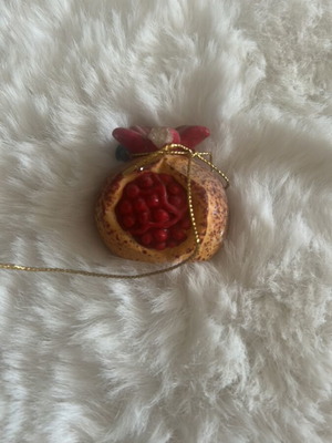 Magnet red pomegranate new