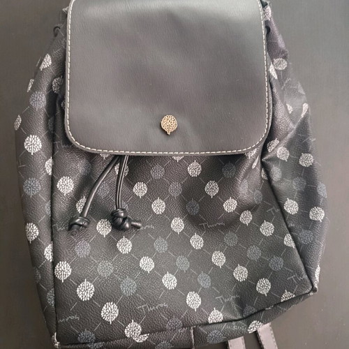 Thiros backpack like new, black and gray