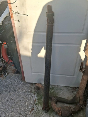 Suzuki Vitara 91-99mod central shaft used from 4-door