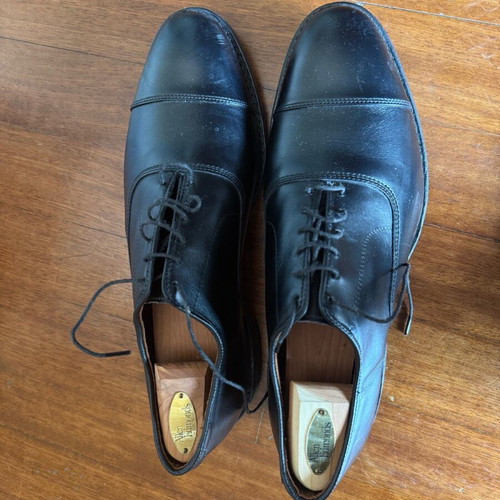 Allen Edmonds pair of black dress shoes, new, size 45