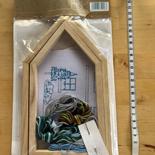 Cross-stitch embroidery set with wooden house-shaped frame new