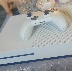XBOX ONE S 4K 1T