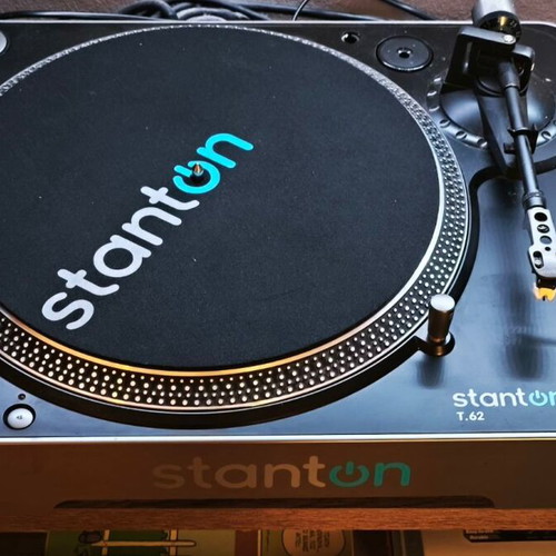 Stanton T.62 direct drive πικάπ σαν καινούργιο με Stanton 500.V3 και κάλυμμα