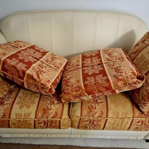 Leather sofa set 3-seater and 2-seater with washable cushions used