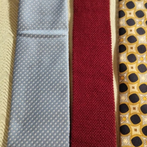 Ties set of 5 like new, including knitted and silk