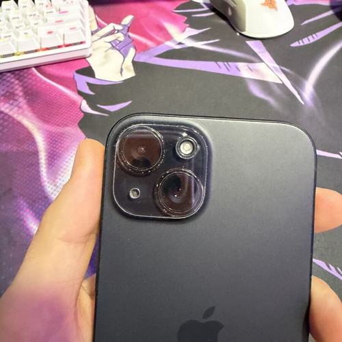 Apple iPhone 15 128GB black used, 88% battery health