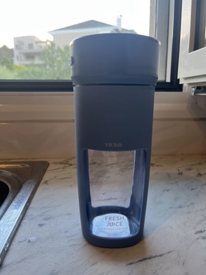 Επαναφορτιζόμενο μπλέντερ για smoothies σαν καινούργιο με καλώδιο φόρτισης και κουτί