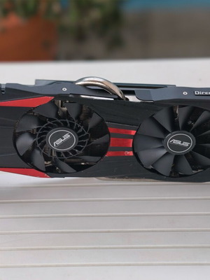 Asus GTX 780 DirectCU II OC μεταχειρισμένη