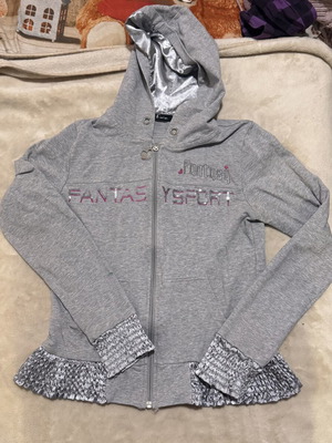 Womens grey zip up sweater size S like new, short