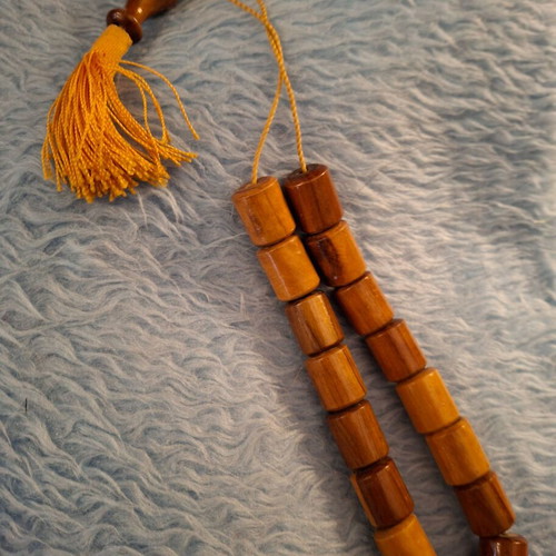 Large wooden vintage worry beads like new with tassel
