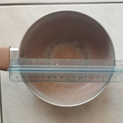 Milk pot 16 cm used with wear