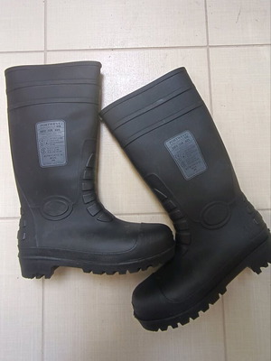Portwest FW95 Safety Galoshes Size 38 Black New