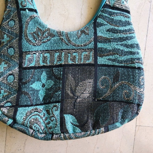 Embroidered cotton shoulder bag like new