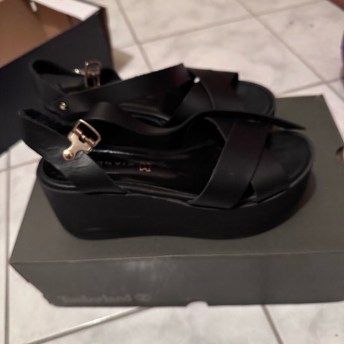 Envie women's black sandal platform size 39 like new