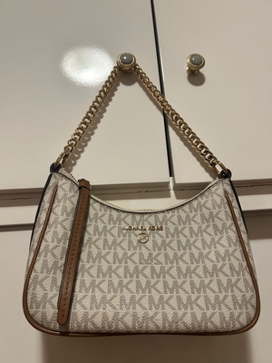 Τσαντάκι Michael Kors χειρός λευκό με χρυσή αλυσίδα σαν καινούργιο