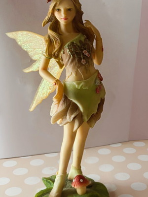 Fairy Glen Whisperglen decorative fairy like new