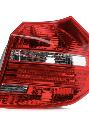 BMW E87 right tail light used