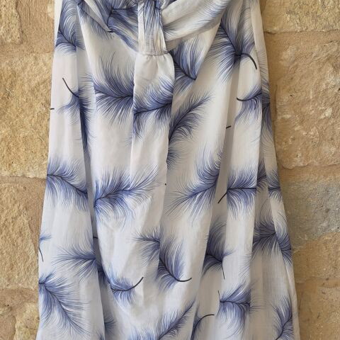 Miso Strapless Maxi Dress Like New Blue Feather Palm Print Knot Front