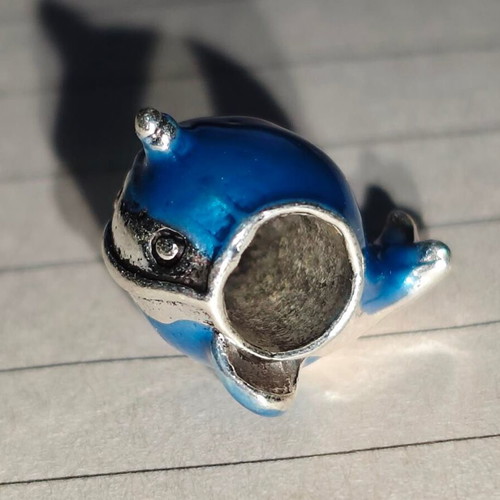 Silver charm whale orca with blue enamel like new