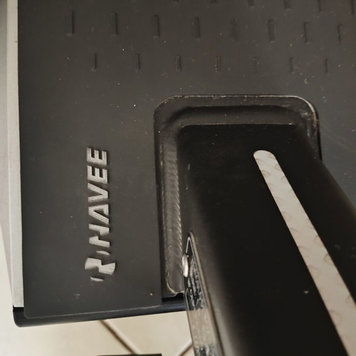Navee S40 electric scooter like new with security chain