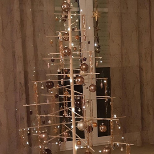 Xmas3 artificial Christmas tree like new, wooden 190cm