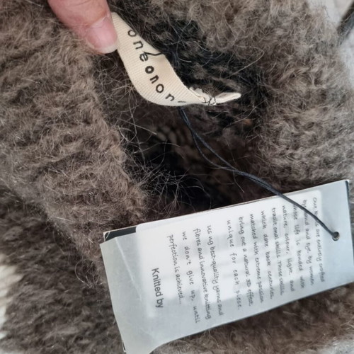 Oneonone Wool Sweater like new, black and white, size S