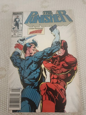 The Punisher #10 comic used, guest starring Daredevil, 1988 Marvel