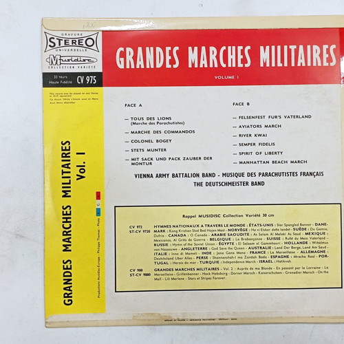 Grandes Marches Militares vinyl in very good condition