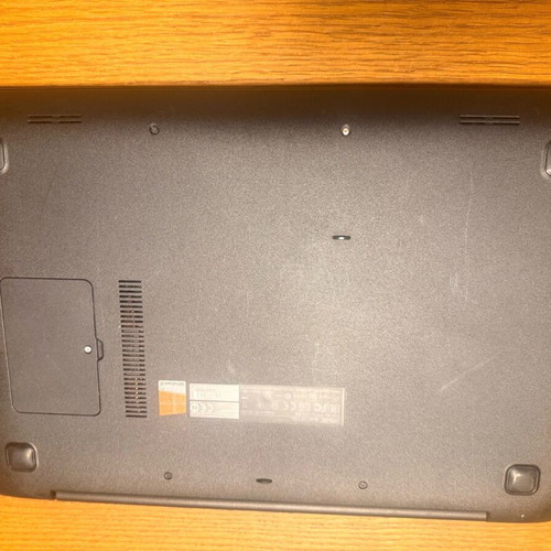 Asus X555LD laptop like new with Core i5, 8GB RAM, NVIDIA, SSD