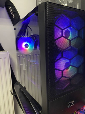 Gaming PC Ryzen 5 5500, Rx 6600 8GB, 16GB RGB, SSD 500GB, like new