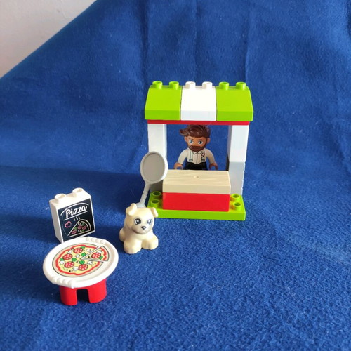 Lego 10927 Pizza Stand like new