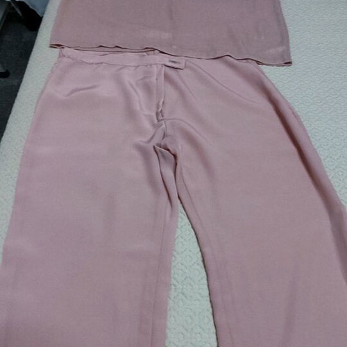 Women's clothing set in dusty apple color, like new