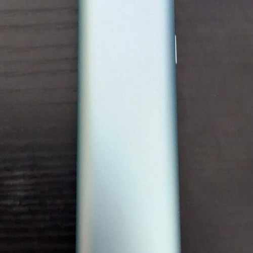 IQOS ILUMA i ONE Blue like new with box, charger & cable