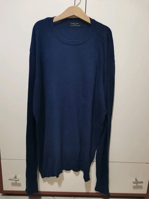 Zara blouse size Large like new