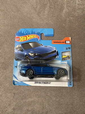 Hot Wheels 2019 Kia Stinger GT mainline car