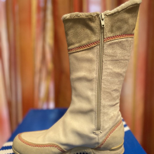 Adidas suede boots like new, women's, beige