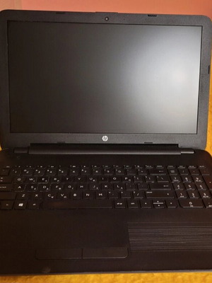 HP 250 G5 Laptop like new, i5 processor, 15.6 inch