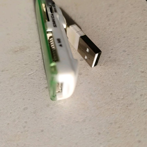 Card Reader with 3 Input Ports like new