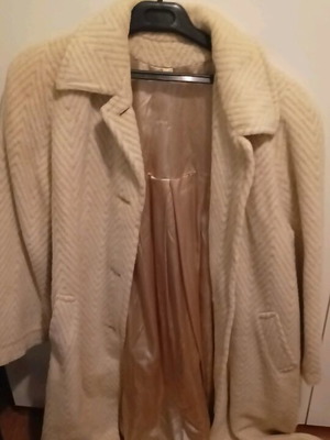 Cream long coat like new, size XXL