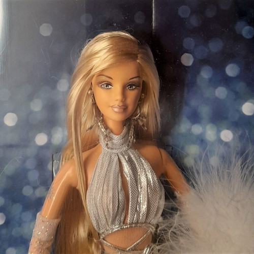 Barbie Diva Collection Gone Platinum 2001 Collector Edition