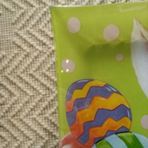 Vicko Easter plate like new