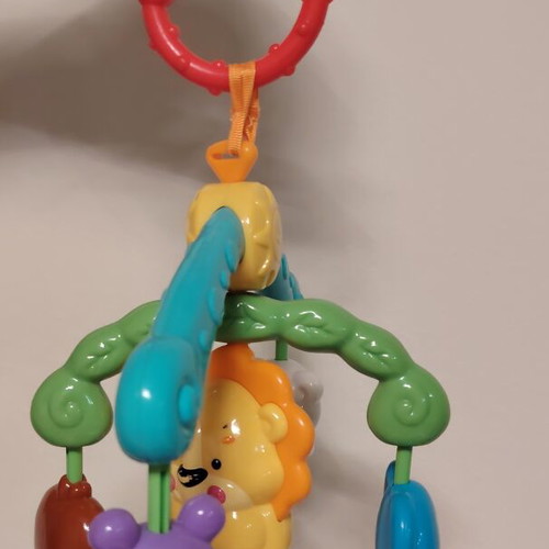 Fisher Price baby crib mobile like new